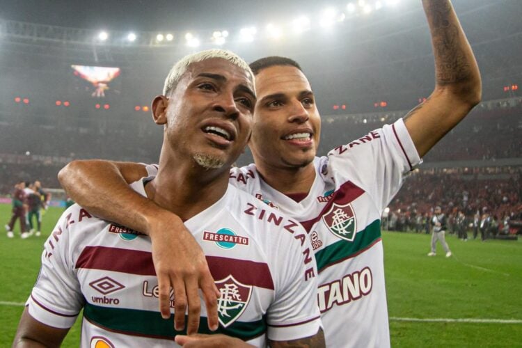 Jogadores afastados do Fluminense não são os únicos: relembre 10 casos polêmicos no futebol