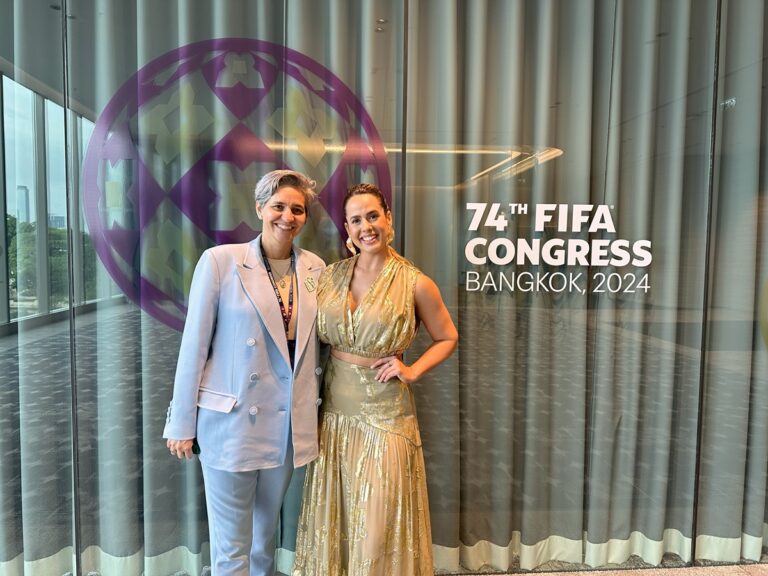 Animale vestiu a Seleção Brasileira de Futebol Feminino na cerimônia de candidatura à sede da Copa do Mundo Feminina de 2027