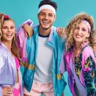 Foto de 3 modelos usando moda dos anos 80