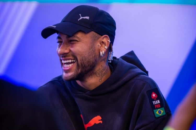 Foto de Neymar no Campeonato Brasileiro de Poker