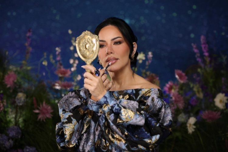 Linha de maquiagem Bruna Tavares + Bridgerton, um dos lançamentos de beleza de agosto de 2026