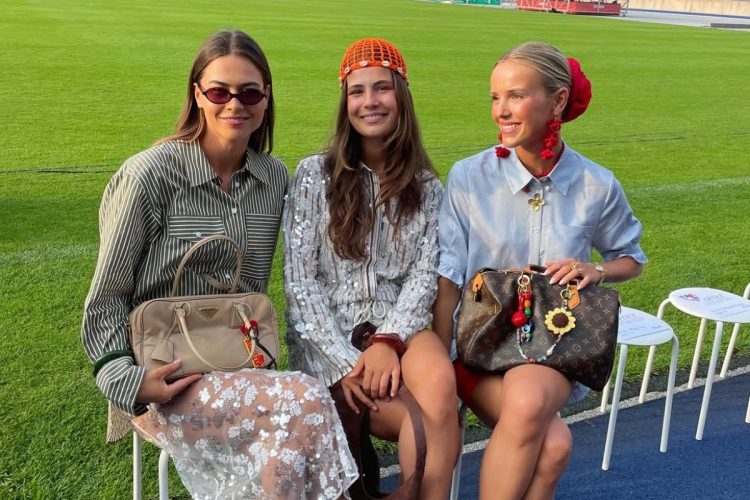 Três amigas influencers na Semana de Moda de Copenhague
