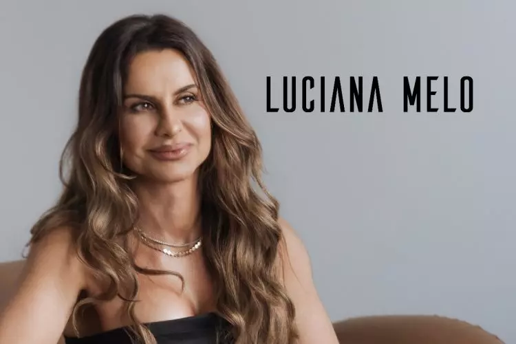 Foto de Luciana Melo, vendedora de perfumes e cosméticos