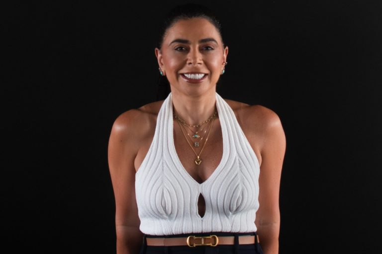 Suzana Papazian, profissional que atua na Direção e Gestão Comercial no Mercado de Luxo, Consultoria Estratégica Corporativa, Mentorias, Workshops, Treinamentos e Projetos Especiais de Relacionamento e Experiências